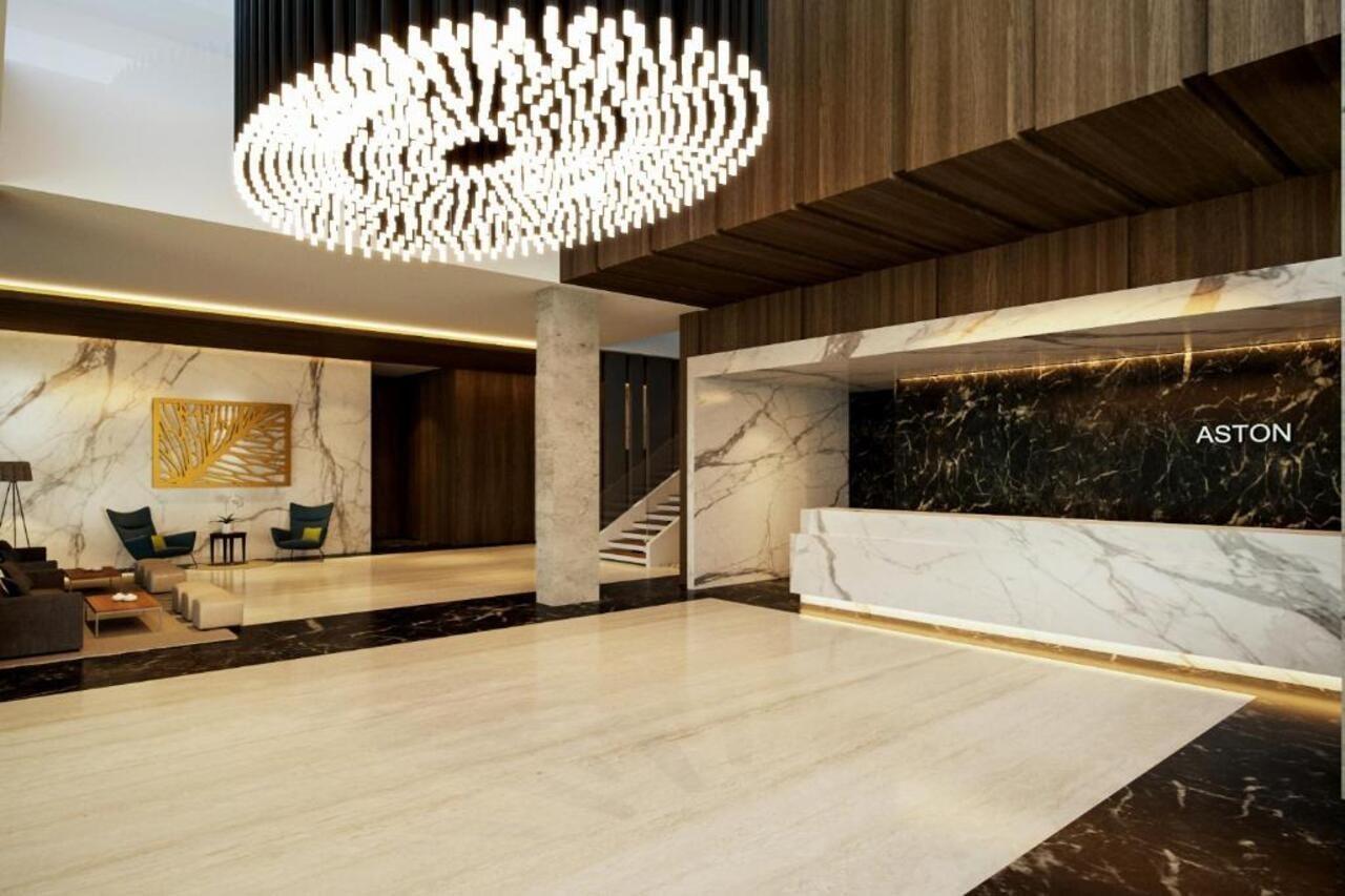Aston Sidoarjo City Hotel & Conference Center المظهر الخارجي الصورة
