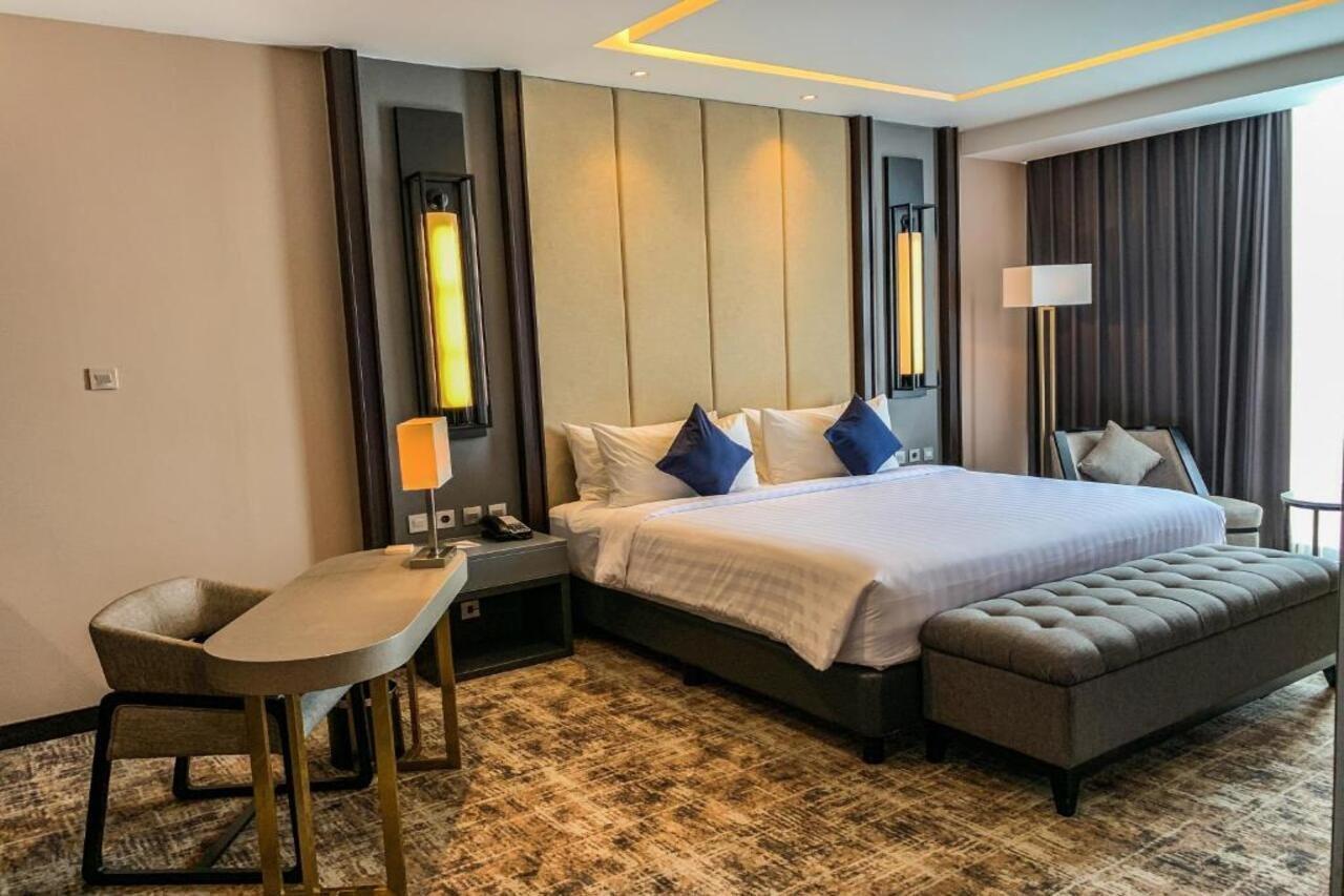 Aston Sidoarjo City Hotel & Conference Center المظهر الخارجي الصورة